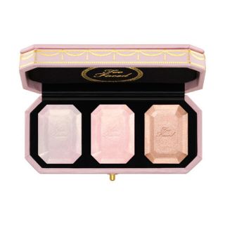 トゥフェイス(Too Faced)の【新品】Too Faced(トゥーフェイスド)  マルチユースハイライタートリオ(フェイスカラー)