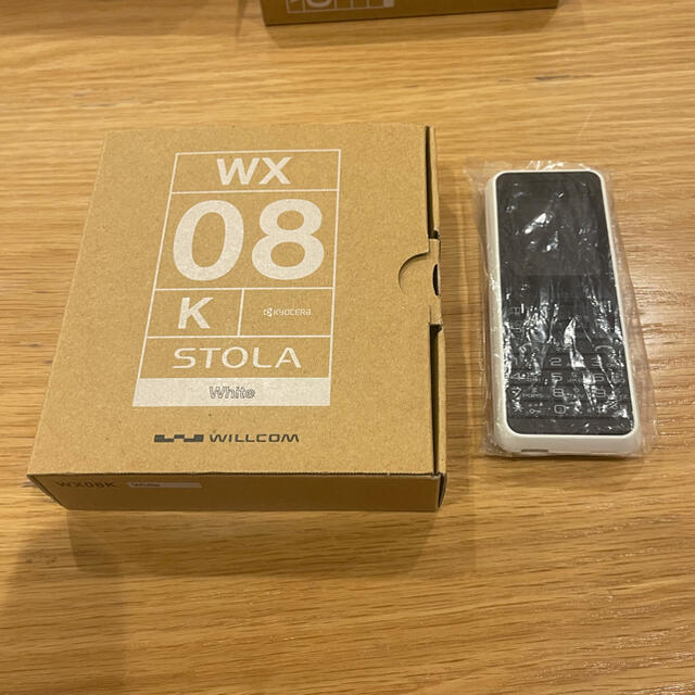 京セラ(キョウセラ)のWILLCOM ウィルコム 京セラ製 ハニービー PHS本体 型式：WX08K スマホ/家電/カメラのスマートフォン/携帯電話(PHS本体)の商品写真