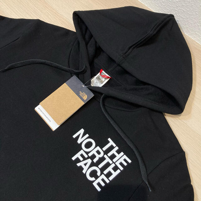 THE NORTH FACE(ザノースフェイス)のL新品THE NORTH FACEザノースフェイスプルオーバーパーカー日本未発売 メンズのトップス(パーカー)の商品写真