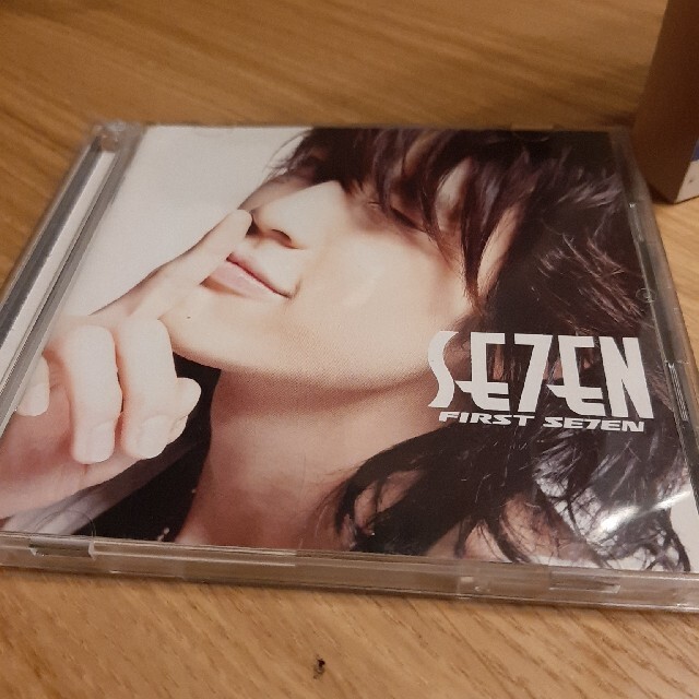 送料相当のご負担でお譲り SE7EN THE BEST CD+DVD  エンタメ/ホビーのCD(ワールドミュージック)の商品写真