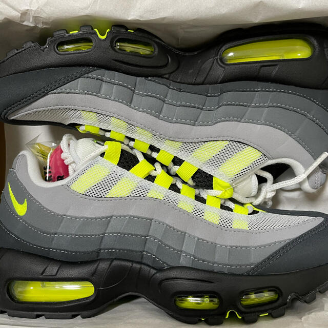 NIKE(ナイキ)のNIKE AIR MAX 95 OG エアマックス95 イエローグラデ 2020 メンズの靴/シューズ(スニーカー)の商品写真