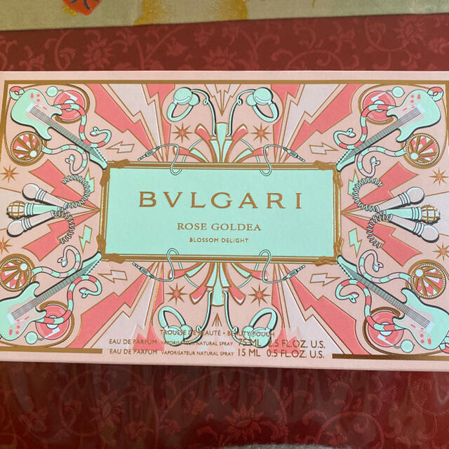 BVLGARI(ブルガリ)の【りん様専用】クリスマスコフレ　2020 BVLGARI レディースのファッション小物(ポーチ)の商品写真