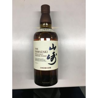 サントリー(サントリー)の山崎シングルモルト700ml(ウイスキー)