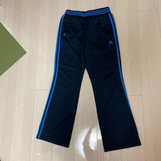 Adidas レディースジャージ ズボンの通販 By Yumiko S Shop アディダスならラクマ Adidas レディースジャージ ズボンの通販 By Yumiko S Shop アディダスならラクマ