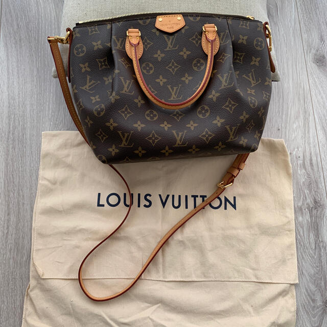 LOUIS VUITTON(ルイヴィトン)のルイヴィトン＊テュレンPM レディースのバッグ(ショルダーバッグ)の商品写真