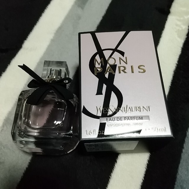 YSL モンパリ オードパルファン 50ml