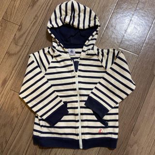 プチバトー(PETIT BATEAU)のプチバトー　パーカー　90(ジャケット/上着)