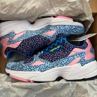 アディダス(adidas)のadidas FALCON w 24.0(スニーカー)