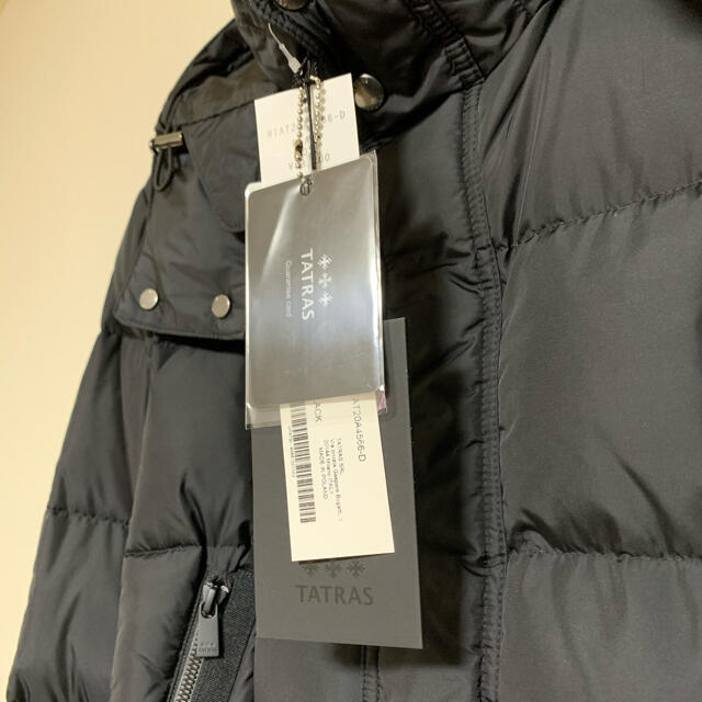 TATRAS(タトラス)の新品 9.7万 タトラス 21AW 国内正規品 ダウン 02 ブラック ボエシオ メンズのジャケット/アウター(ダウンジャケット)の商品写真