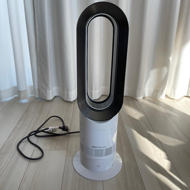 Dyson(ダイソン)のダイソン hot+cool AM09 スマホ/家電/カメラの冷暖房/空調(ファンヒーター)の商品写真