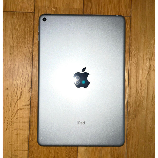 iPad Wi-Fiモデル 64GB シルバーの通販 by choco's shop｜アイパッドならラクマ - iPad mini 5 格安低価