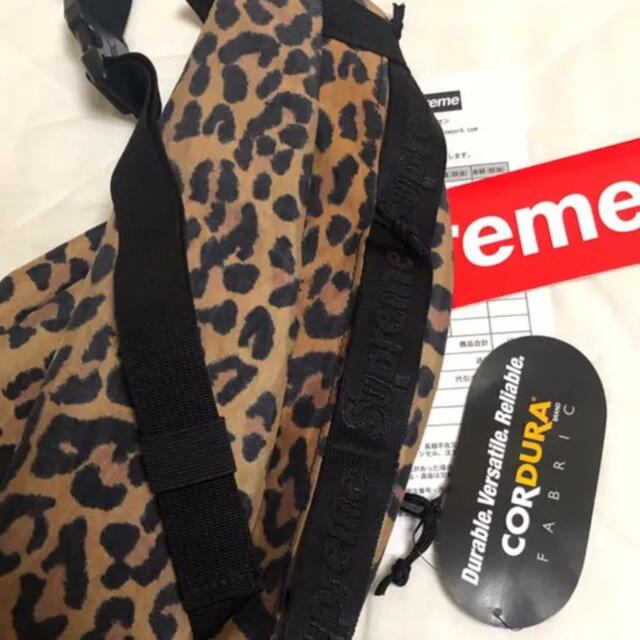 Supreme(シュプリーム)のSupreme Sling Bag メンズのバッグ(ボディーバッグ)の商品写真
