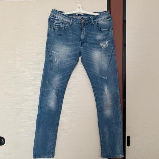 ザラ(ZARA)のZARA テーパード　スキニージーンズ　サイズ31(デニム/ジーンズ)