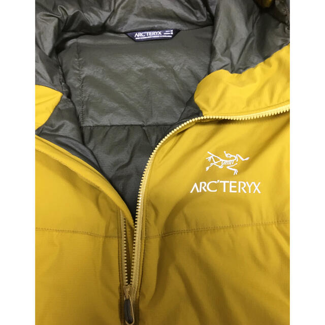 ARC'TERYX(アークテリクス)のアークテリクス　アトム　ATOM LT 良品　Mサイズ メンズのジャケット/アウター(ダウンジャケット)の商品写真