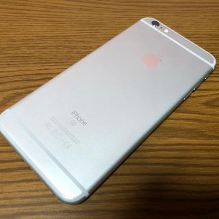 アップル(Apple)のiPhone 6s plus 64GB シルバー　ソフトバンク(スマートフォン本体)