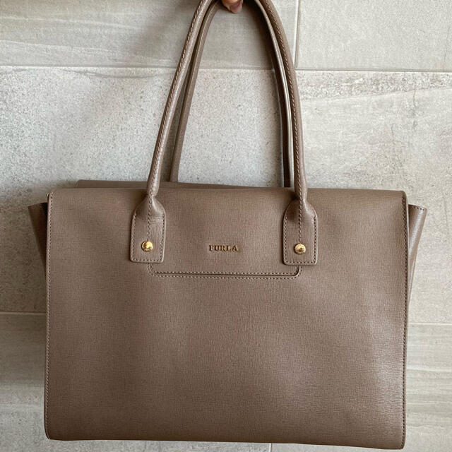 furla LINDA BHF2 Lサイズ　トートバッグ