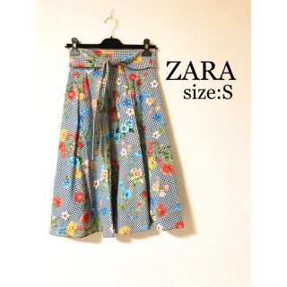 ザラ(ZARA)のZARA★チェック花柄スカート、フレアスカート、ベルト付き、秋冬コーデ(ロングスカート)