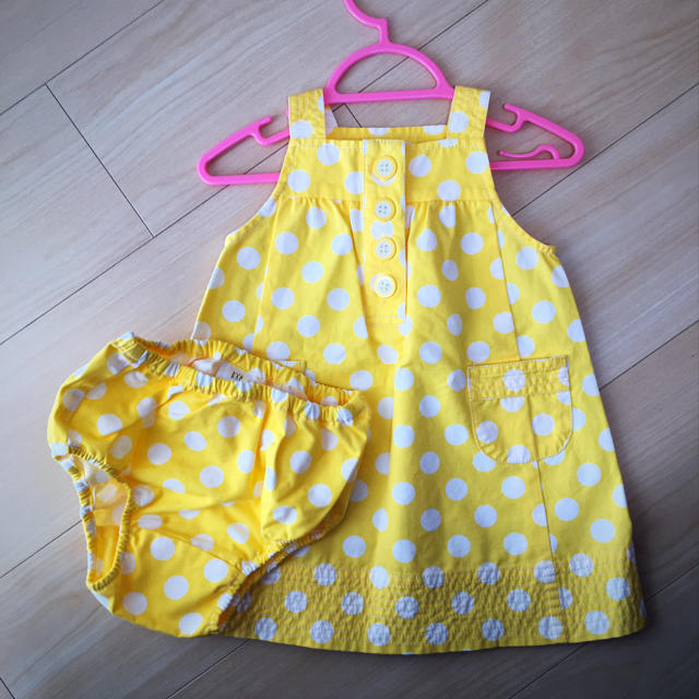 babyGAP(ベビーギャップ)の未使用❤︎ドット セットアップ キッズ/ベビー/マタニティのベビー服(~85cm)(ワンピース)の商品写真