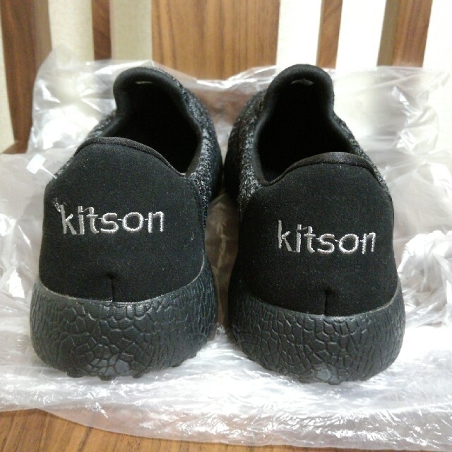 KITSON(キットソン)のkitson　靴　24.5　新品 レディースの靴/シューズ(スニーカー)の商品写真