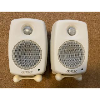 【最終値下げ】GENELEC 6010A ペア　ホワイト　モニタースピーカー(スピーカー)