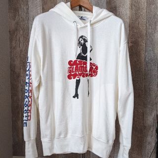 ヒステリックグラマー(HYSTERIC GLAMOUR)のクーポン中限定値下げ　ヒステリックグラマー　ヴィクセンガール　パーカー　Lサイズ(パーカー)