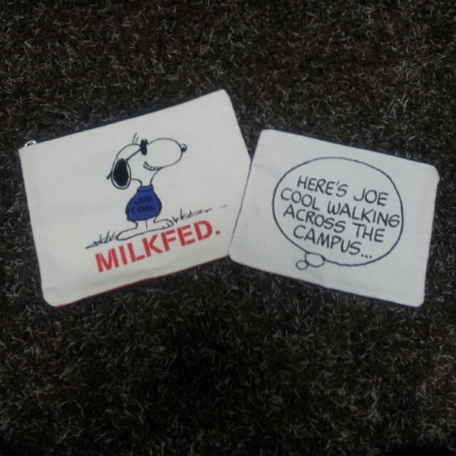 MILKFED.(ミルクフェド)のMILKFED.×SNOOPY レディースのファッション小物(ポーチ)の商品写真