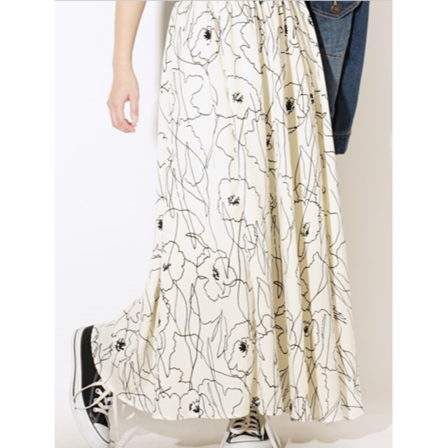 ◆中古　未使用◆レディース　スカート　花柄 レディースのスカート(ロングスカート)の商品写真