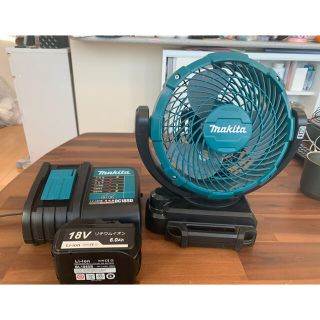 マキタ(Makita)のマキタ makita 扇風機　バッテリー　TAkism様専用(扇風機)