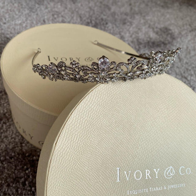 【専用出品】ivory&co ティアラウェディング