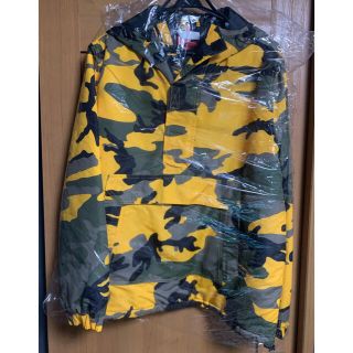 Supreme(ナイロンジャケット ・ イエロー/黄色系)のフリマ Supreme(ナイロンジャケット ・ イエロー/黄色系)のフリマ