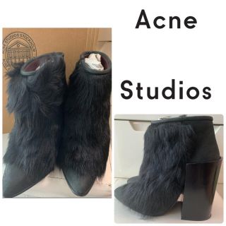 アクネ(ACNE)の定価8.6万　ブラックファー　ブーツ(ブーツ)