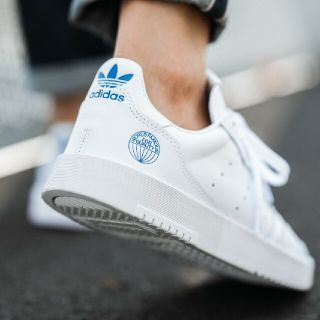 アディダス(adidas)の定13200円ビンテージ復刻!アディダススーパーコート新品スニーカーWeb限定(スニーカー)