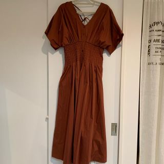 エミアトリエ(emmi atelier)のフレヤ様　emmi  ワンピース　タグ付き新品(ロングワンピース/マキシワンピース)