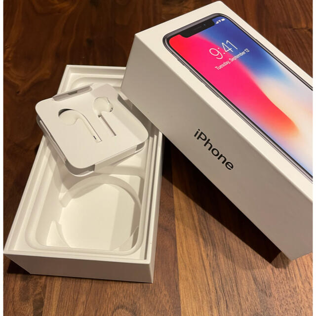 iPhone(アイフォーン)の本日まで値下げ　iPhone X iPhone10 256 GB SIMフリー スマホ/家電/カメラのスマートフォン/携帯電話(スマートフォン本体)の商品写真