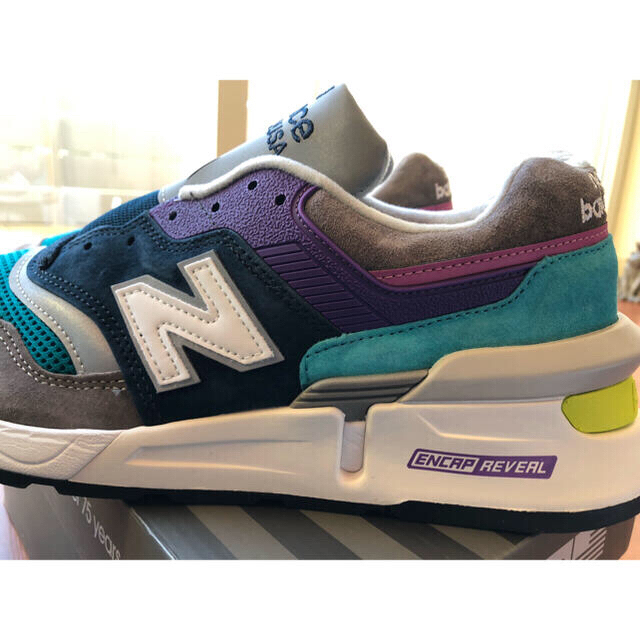 NB国内未発売新品M997SMG US9.5 newbalanceニューバランス 3