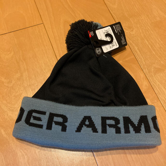 UNDER ARMOUR(アンダーアーマー)のアンダーアーマー  ニット帽 キッズ/ベビー/マタニティのこども用ファッション小物(帽子)の商品写真