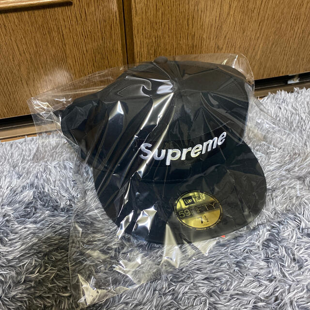 Supreme 7-1/2 Earflap NewEra Box Logo