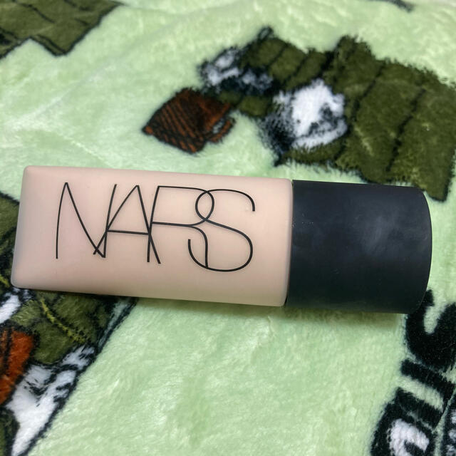 NARS(ナーズ)のNARS ソフトマットコンプリートファンデーション 00303 コスメ/美容のベースメイク/化粧品(ファンデーション)の商品写真