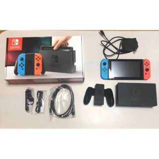 ニンテンドースイッチ(Nintendo Switch)の【値下中】ニンテンドースイッチ　本体(家庭用ゲーム機本体)