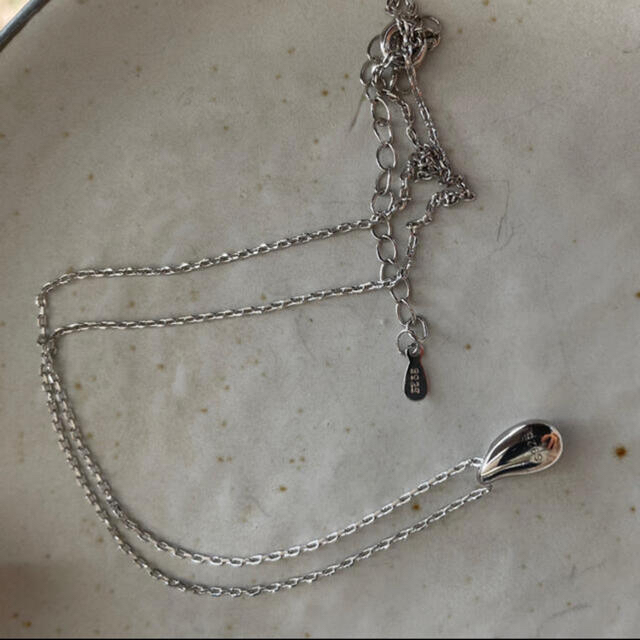 ラスト１点☆silver drop necklace  レディースのアクセサリー(ネックレス)の商品写真