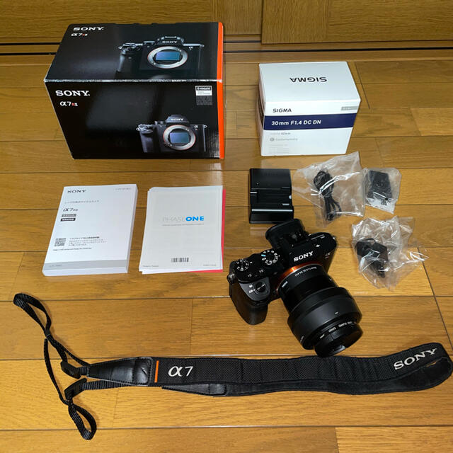 魅力的な SONY - 正月限定セール価格❗️sony a7Rii sigma 30mmレンズ