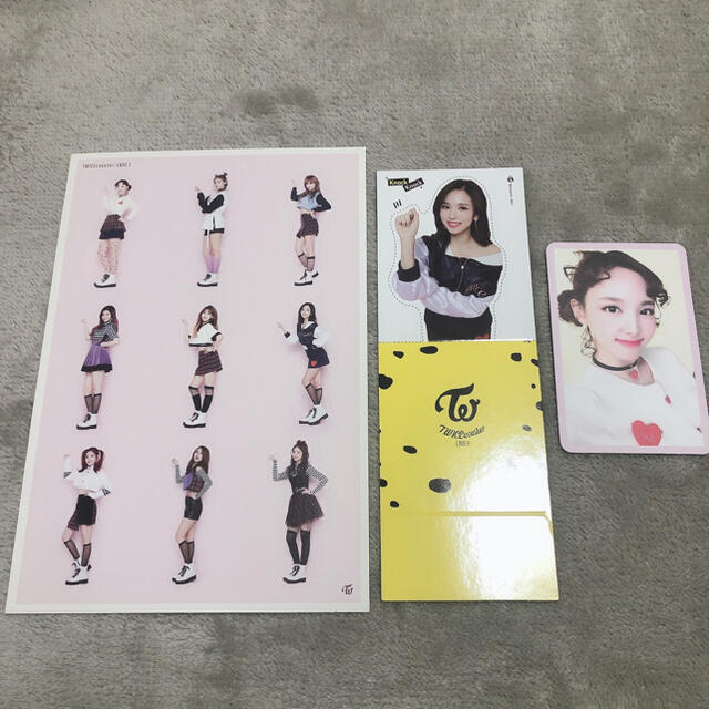 TWICE CD エンタメ/ホビーのCD(K-POP/アジア)の商品写真
