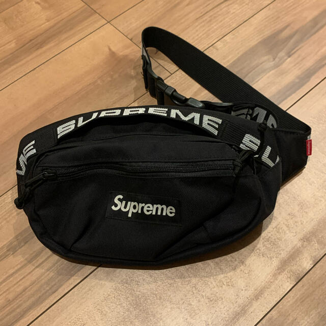 バッグsupreme シュプリーム　ウェストバッグ　ヒップ