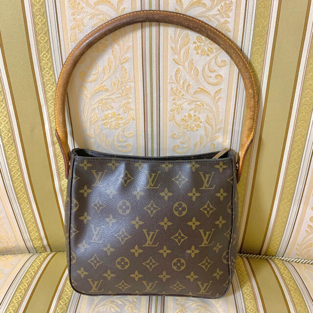 LOUIS VUITTON(ルイヴィトン)の本物 ルイヴィトン ルーピングMM ハンドバッグ  レディースのバッグ(ハンドバッグ)の商品写真