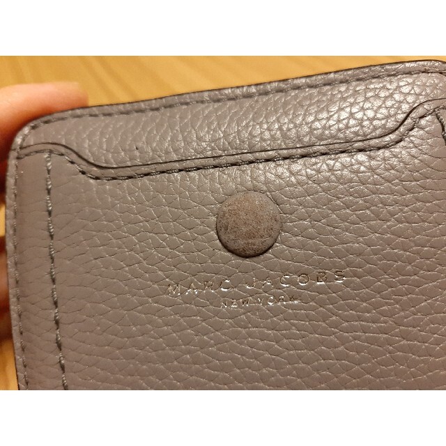 MARC JACOBS(マークジェイコブス)のあい様専用シンプルで大人っぽい MARC JACOBS 財布　　 レディースのファッション小物(財布)の商品写真