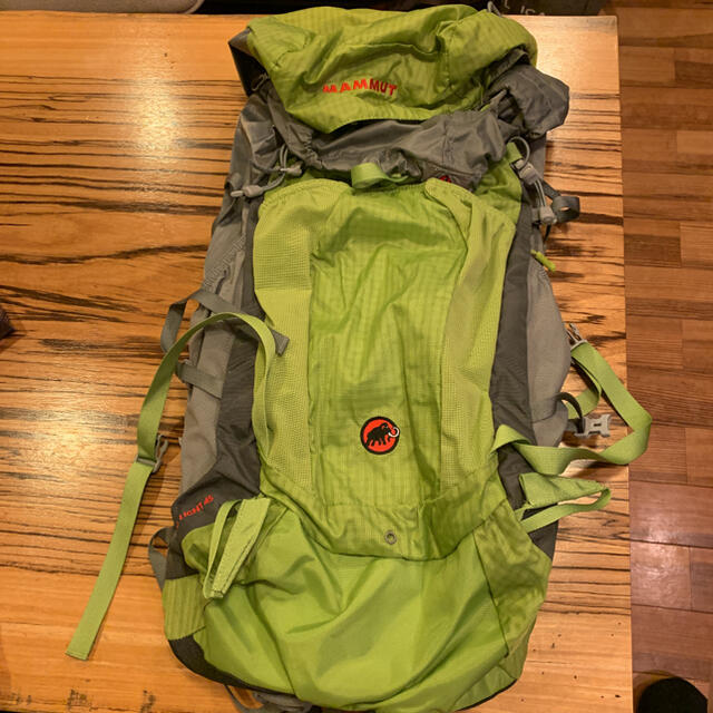 Mammut(マムート)のバックパック　マムート　クレオンライト　45L スポーツ/アウトドアのアウトドア(登山用品)の商品写真