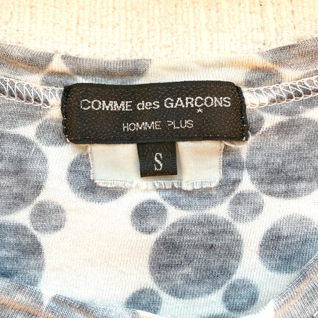 COMME des GARCONS HOMME PLUS(コムデギャルソンオムプリュス)のコムデギャルソン オムプリュス Tシャツ メンズのトップス(Tシャツ/カットソー(半袖/袖なし))の商品写真