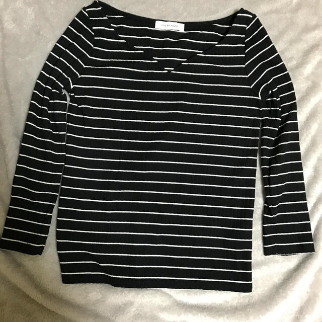 AZUL by moussy(アズールバイマウジー)のAZUL BY MOUSSY レディースのトップス(カットソー(長袖/七分))の商品写真