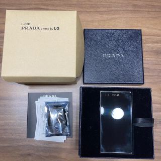 プラダ(PRADA)の専用です。プラダフォン　L-02D(スマートフォン本体)