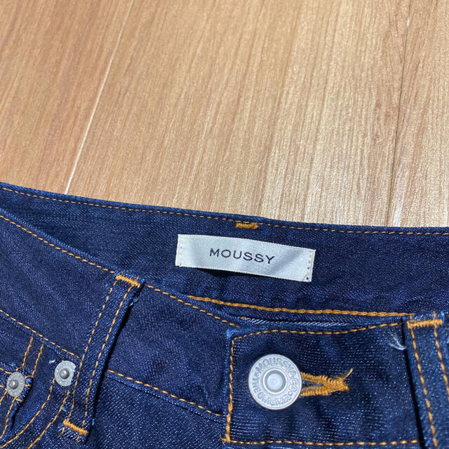 moussy(マウジー)のmoussy WF GLASSY DENIM スキニー デニム ワンウォッシュ レディースのパンツ(デニム/ジーンズ)の商品写真